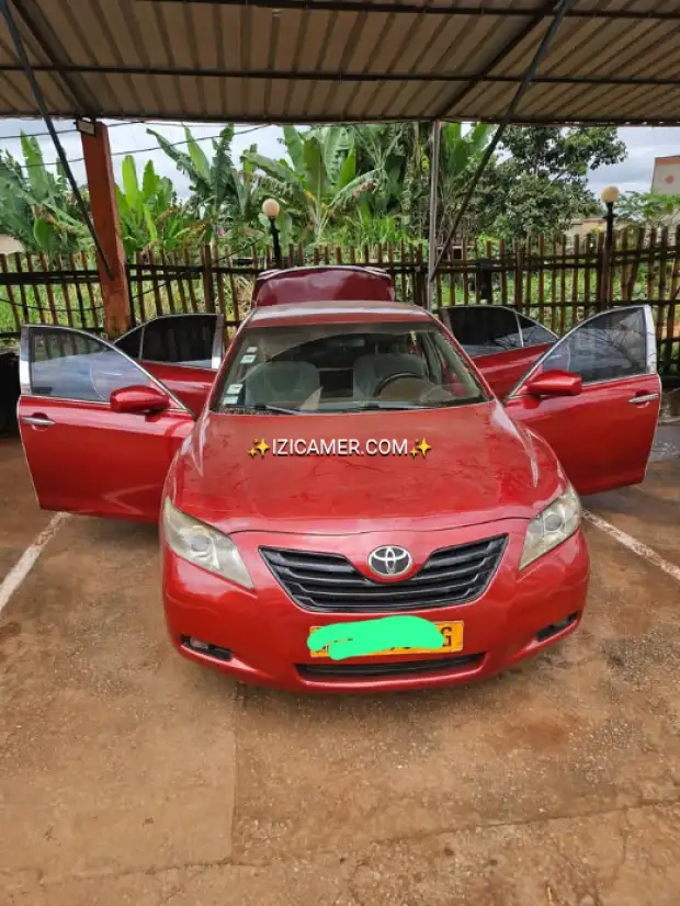 Toyota camry automatique essence et climatisée 2007/2008